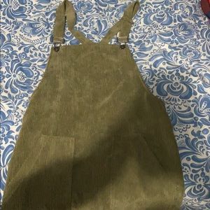 Overall dress